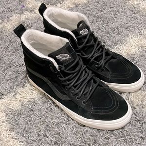 NWOT Van’s High Tops Black Shoes